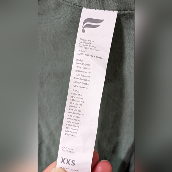 NWOT Fabletics Rylan Teddy fleece oversized - Picture 7 of 16